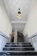 Elmir Suites Hotel