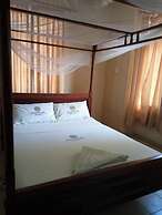 The Folks Inn Hotel