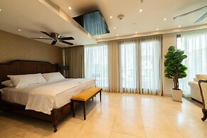 Hotel Plaza Herrera