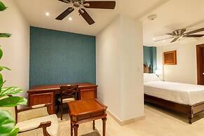Hotel Plaza Herrera