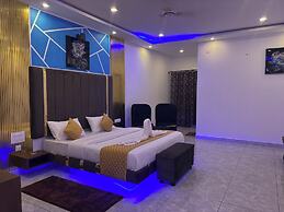 The Sky Hotel