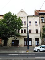 Choco Home & Hostel