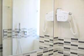 Riviera Luxury Rooms
