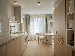 Corner Apartments