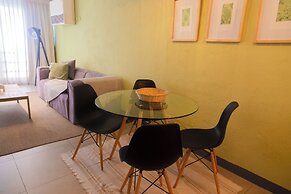 Miraflores NAIA Apartments