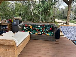 Howler Jungle House