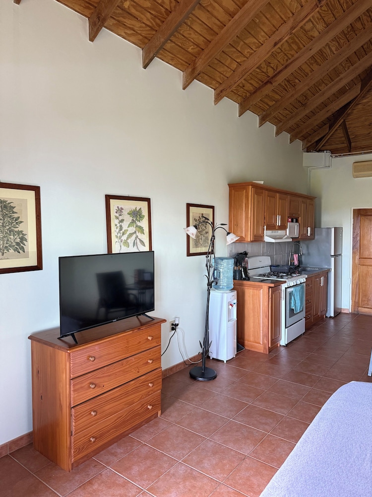 The Victory Villa