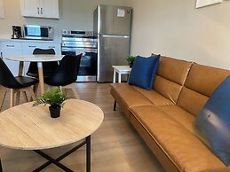 South Shore Suites