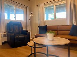 South Shore Suites