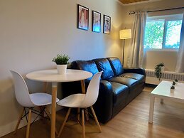 South Shore Suites