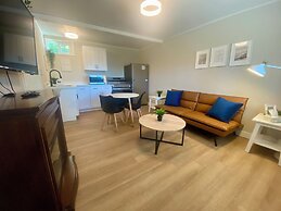 South Shore Suites