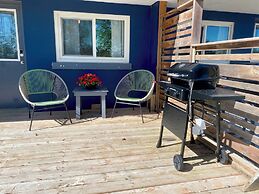 South Shore Suites
