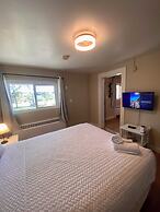 South Shore Suites