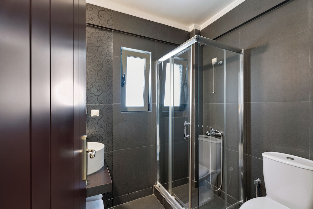 Aerinon Guesthouse