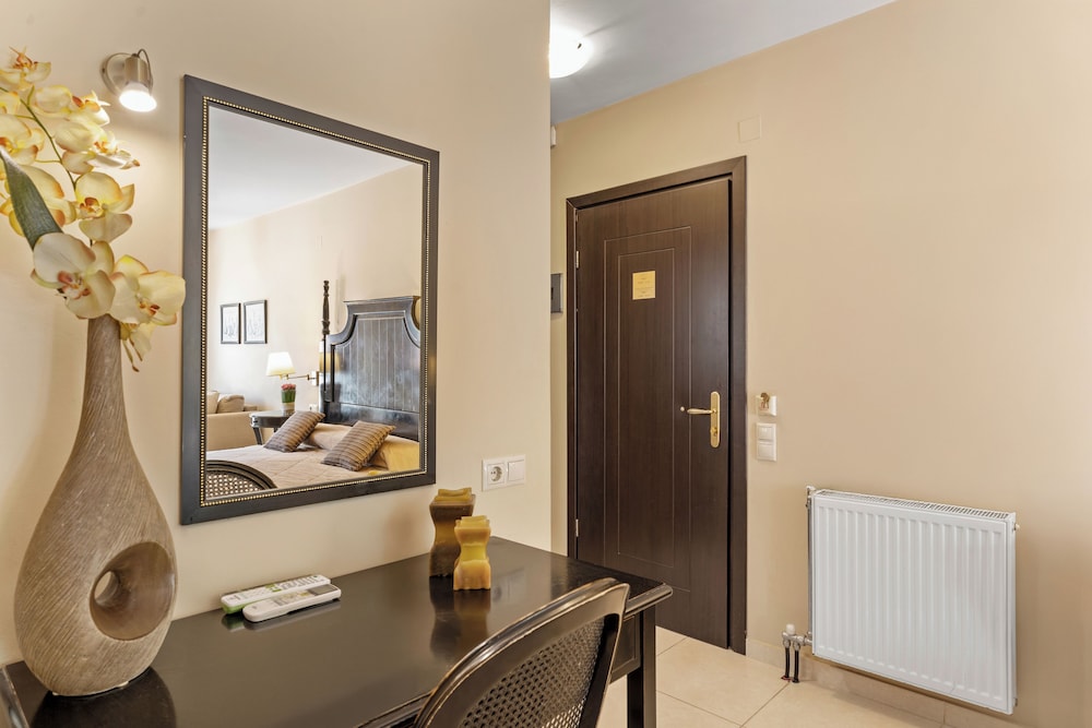 Aerinon Guesthouse