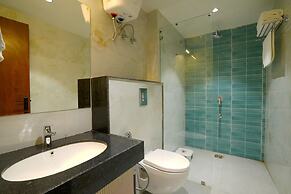 Hotel Square 36