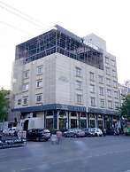Hotel Square 36
