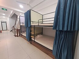 HT Airport Inn