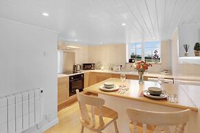 Hill House Hideaway - North East Escapes