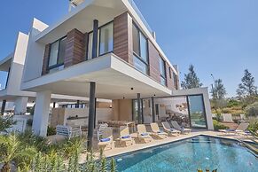 Protaras Aqua Pearl Villa Aq01