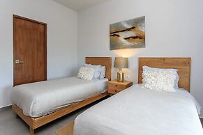 Aldea Zama Penthouse w Private Rooftop Jacuzzi
