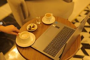 ROCCİA DOWNTOWN HOTEL