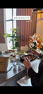 ROCCİA DOWNTOWN HOTEL