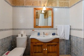 Ta' Frenc Farmhouse