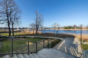 Apartment in Dziwnow With River View & Spa