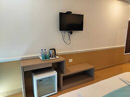 Surf House Beach Resort