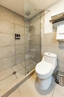 Central Park Jr. Suites