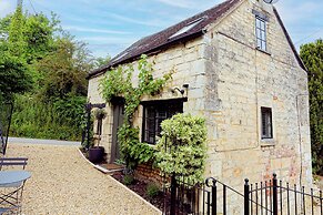Mill House & Cottage - on Cotswold Way