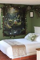 HOTEL MYTHOS
