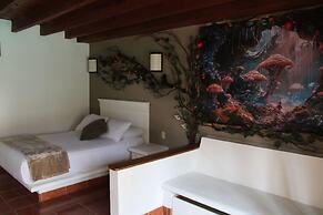 HOTEL MYTHOS