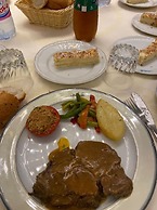 Hotel El Aurassi