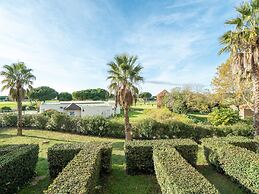 Apartment Near Richelieu Beach