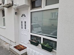 Angelina Apartment 02