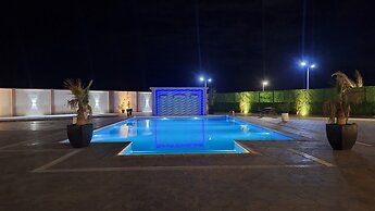 Al Bayt Hotel