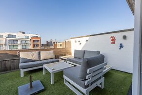 Penthouse Near Koksijde Beach