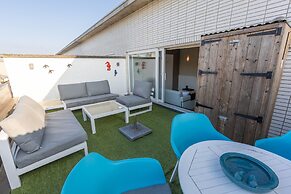 Penthouse Near Koksijde Beach