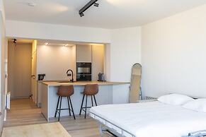 Modern Studio With sea View