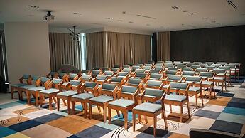 ONYX By Luna Hotel