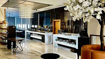 ONYX By Luna Hotel