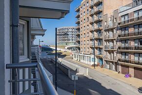 Apartment With Casino Views