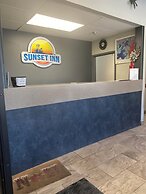 Sunset Inn Kenora