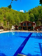 Gizli Cennet Villages Hotel