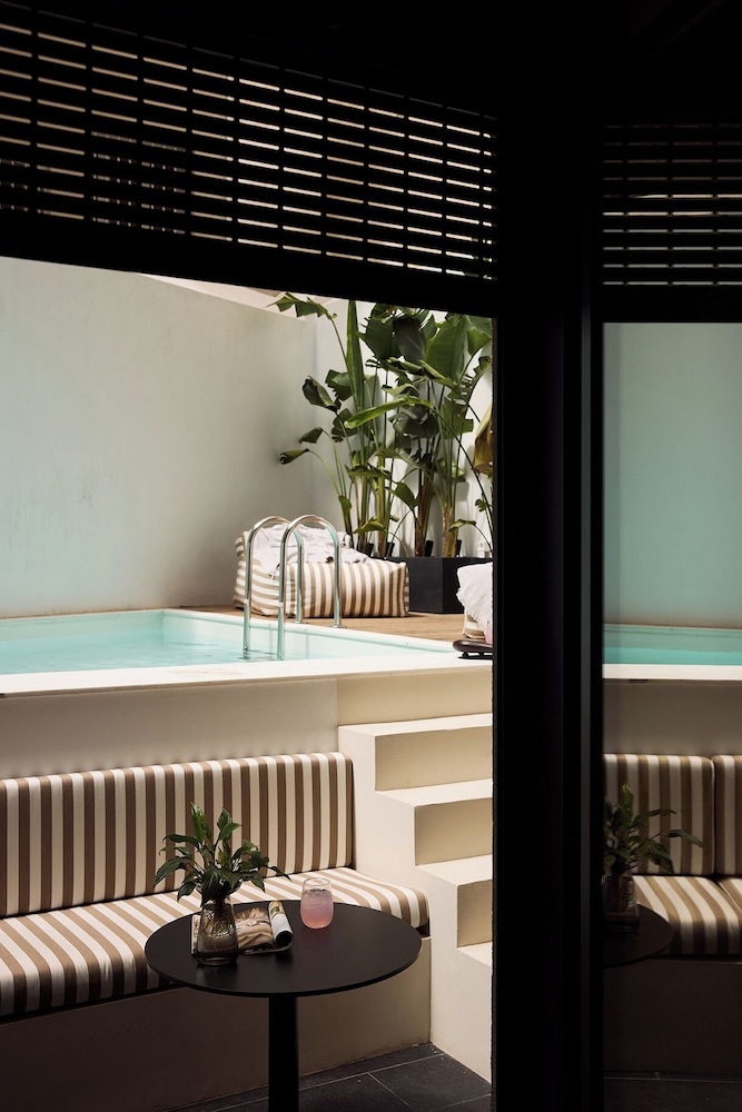 Kuka Luxury Living Athens