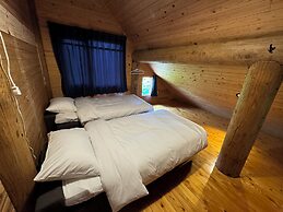 Hirafu Cottage