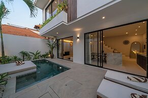 Nova Oasis 1