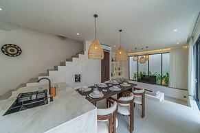 Nova Oasis 1